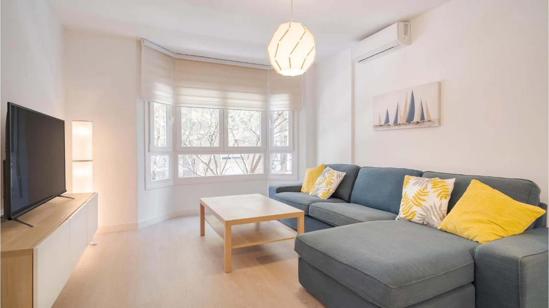 Cozy Apartment In Malaga With Kitchen 0*,  Španělsko